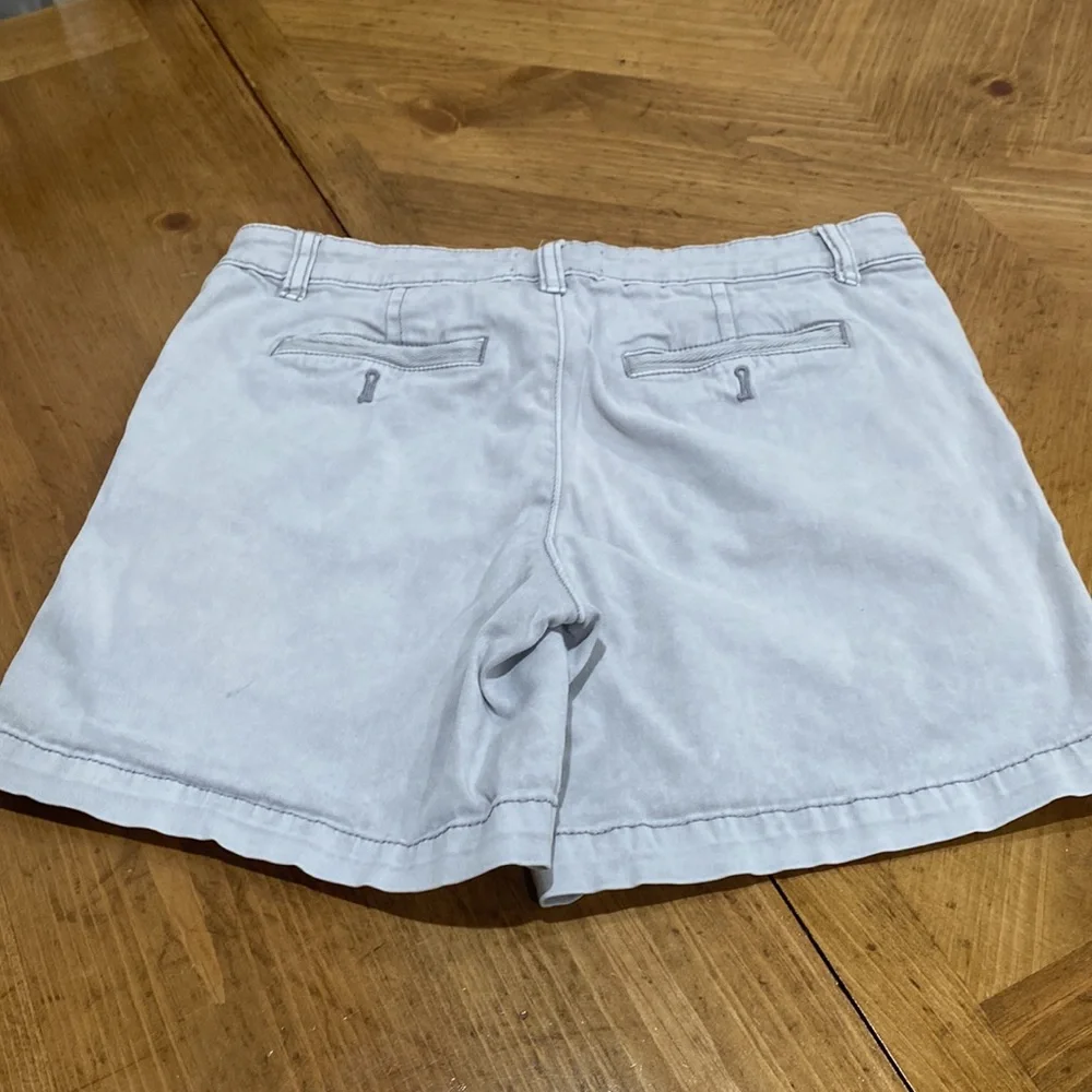 Chino - Picture 5 of 7